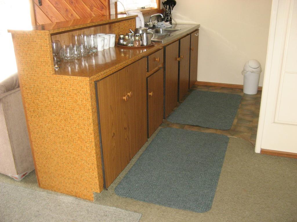 Tongariro River Motel Турангі Номер фото